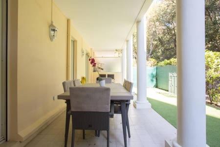 Riviera Home Mandelieu Esterno foto